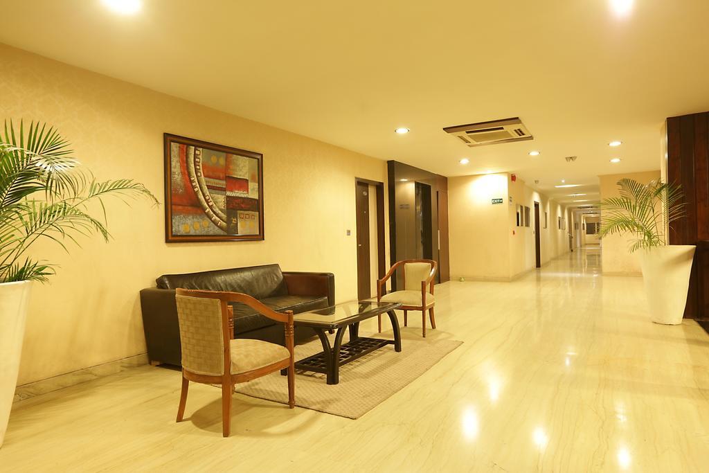 Hotel Corporate Regency à New Delhi Extérieur photo