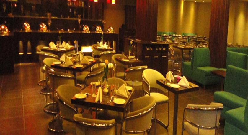 Hotel Corporate Regency à New Delhi Extérieur photo