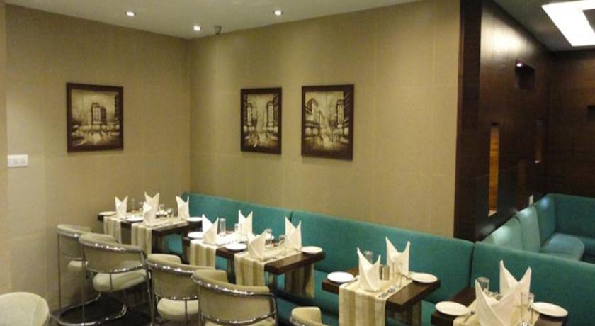 Hotel Corporate Regency à New Delhi Extérieur photo